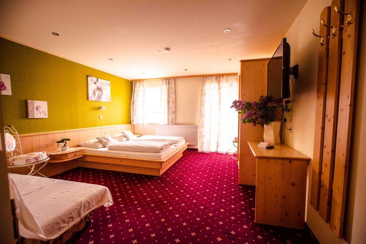 Hotel Wintergarten Schladming Exterior photo